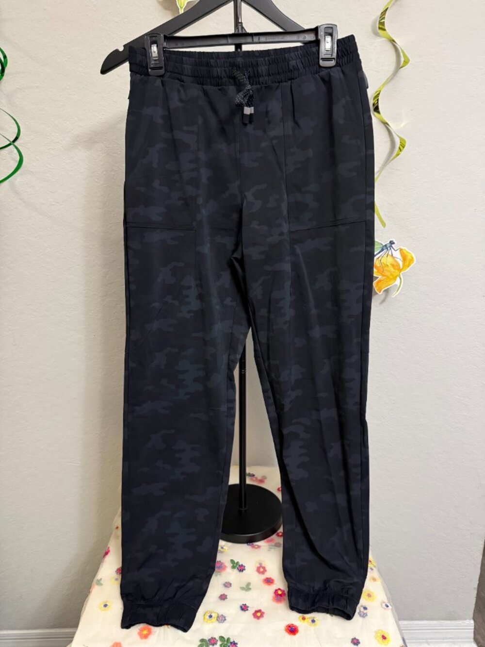 Classic Utility Camo Athletic Pants